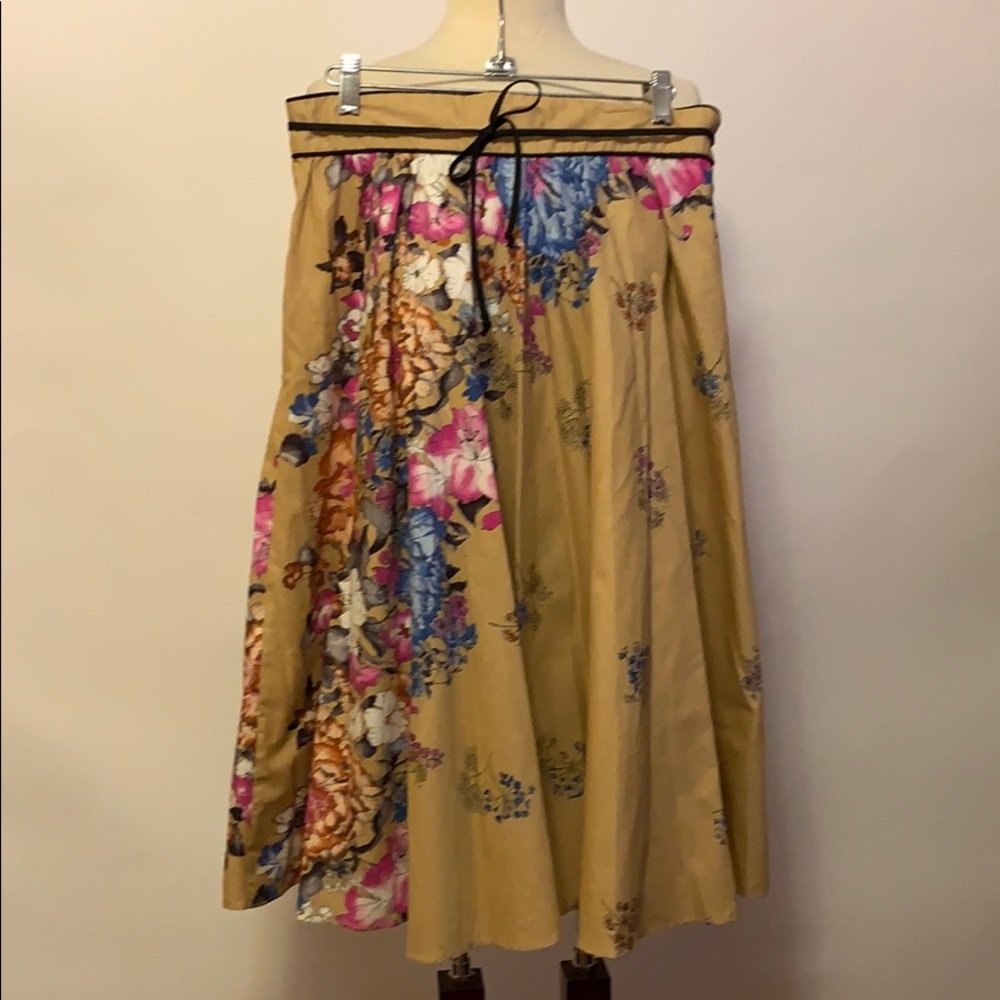 🚫SOLD🚫Vintage NOS Floral Print Skirt - Picture 1 of 6